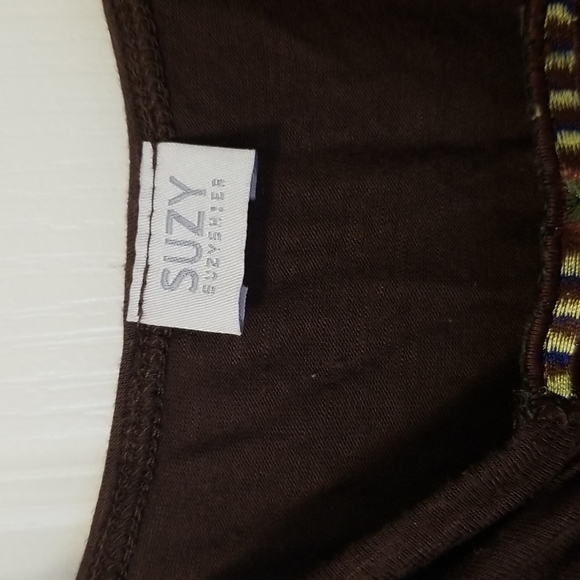 Suzy Shier Tank Top - Picture 3 of 5